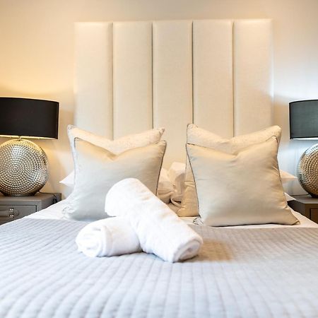 Exclusive Cardiff City Centre Apartment Esterno foto