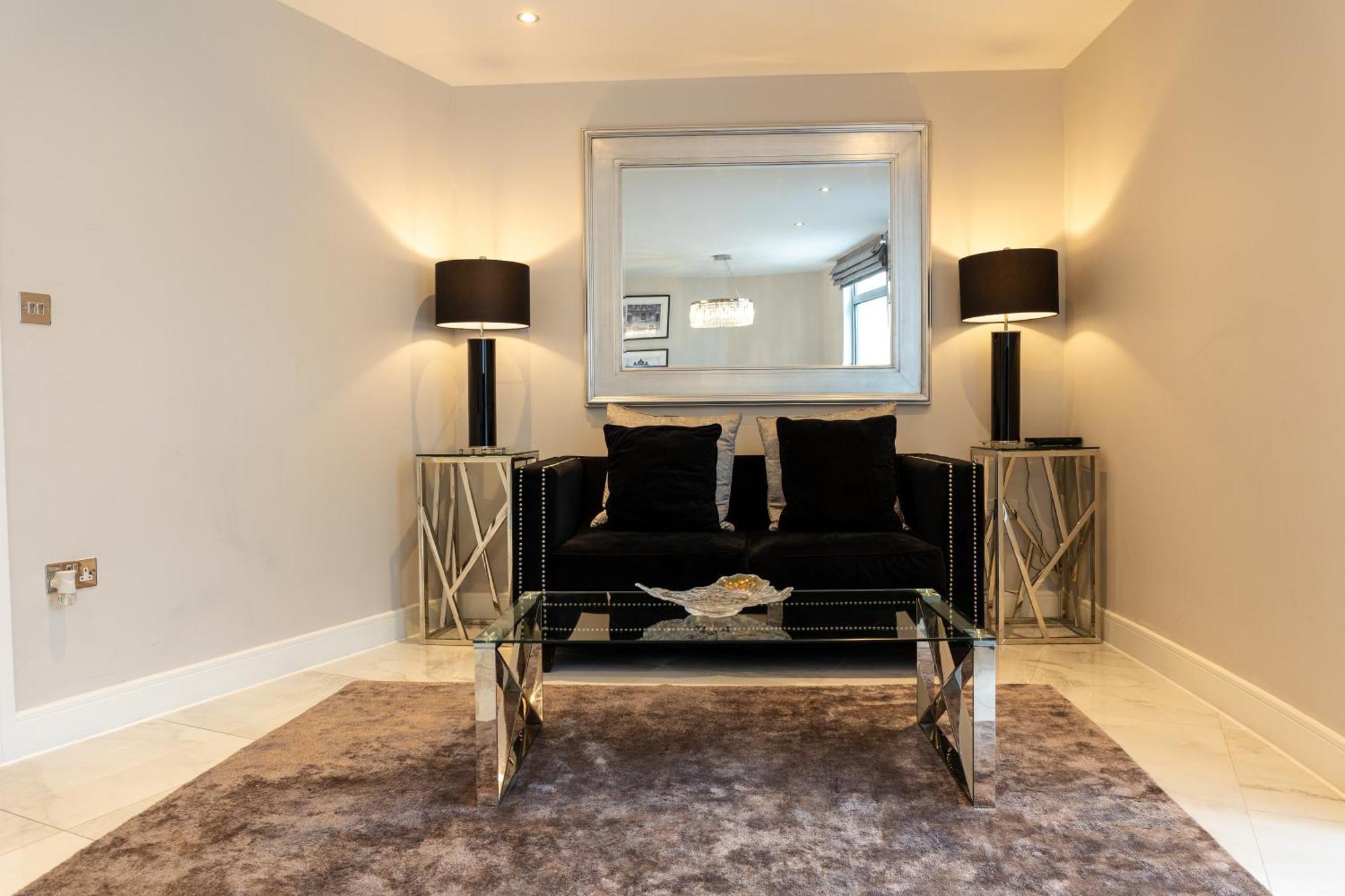 Exclusive Cardiff City Centre Apartment Esterno foto