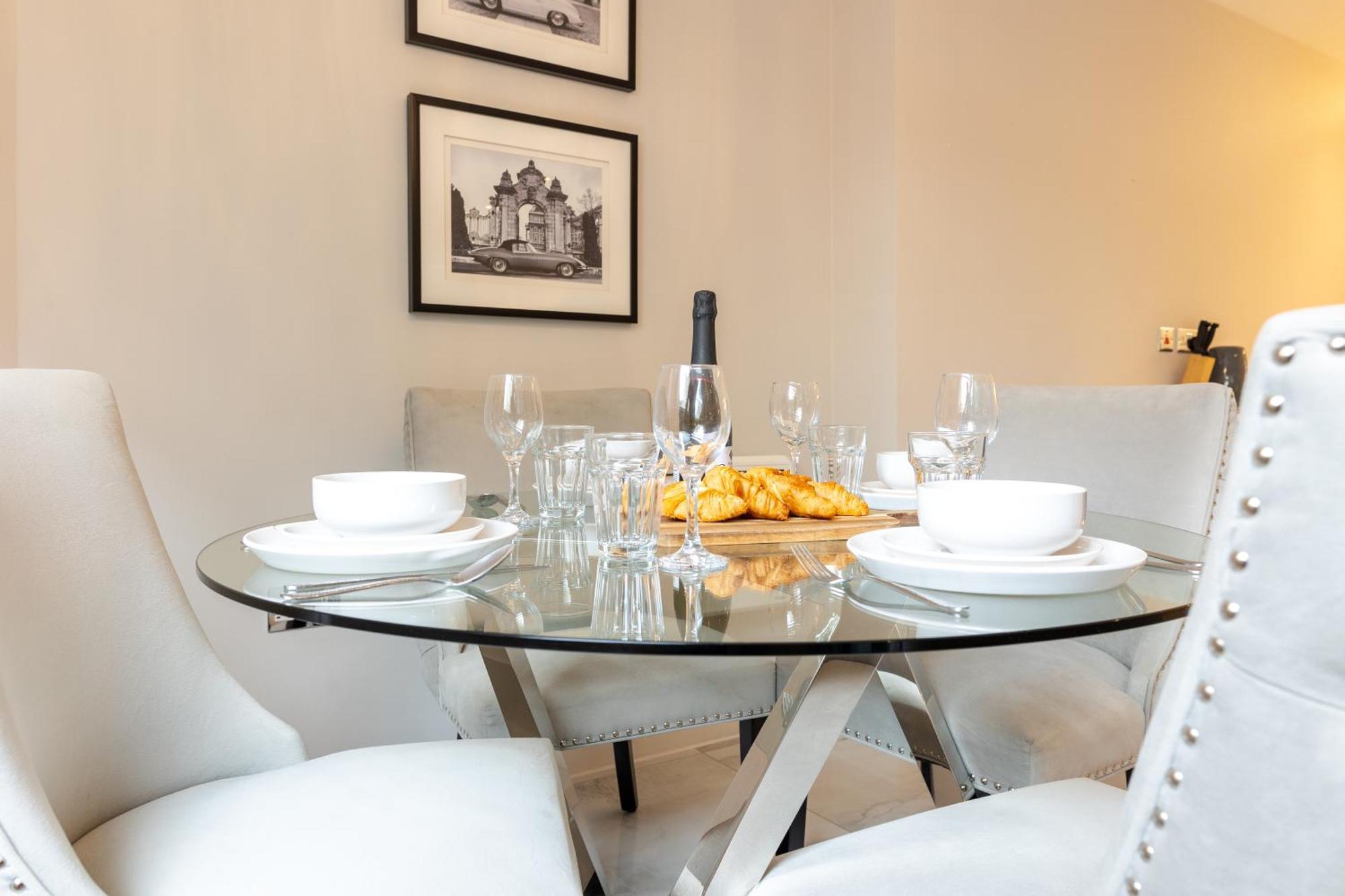 Exclusive Cardiff City Centre Apartment Esterno foto
